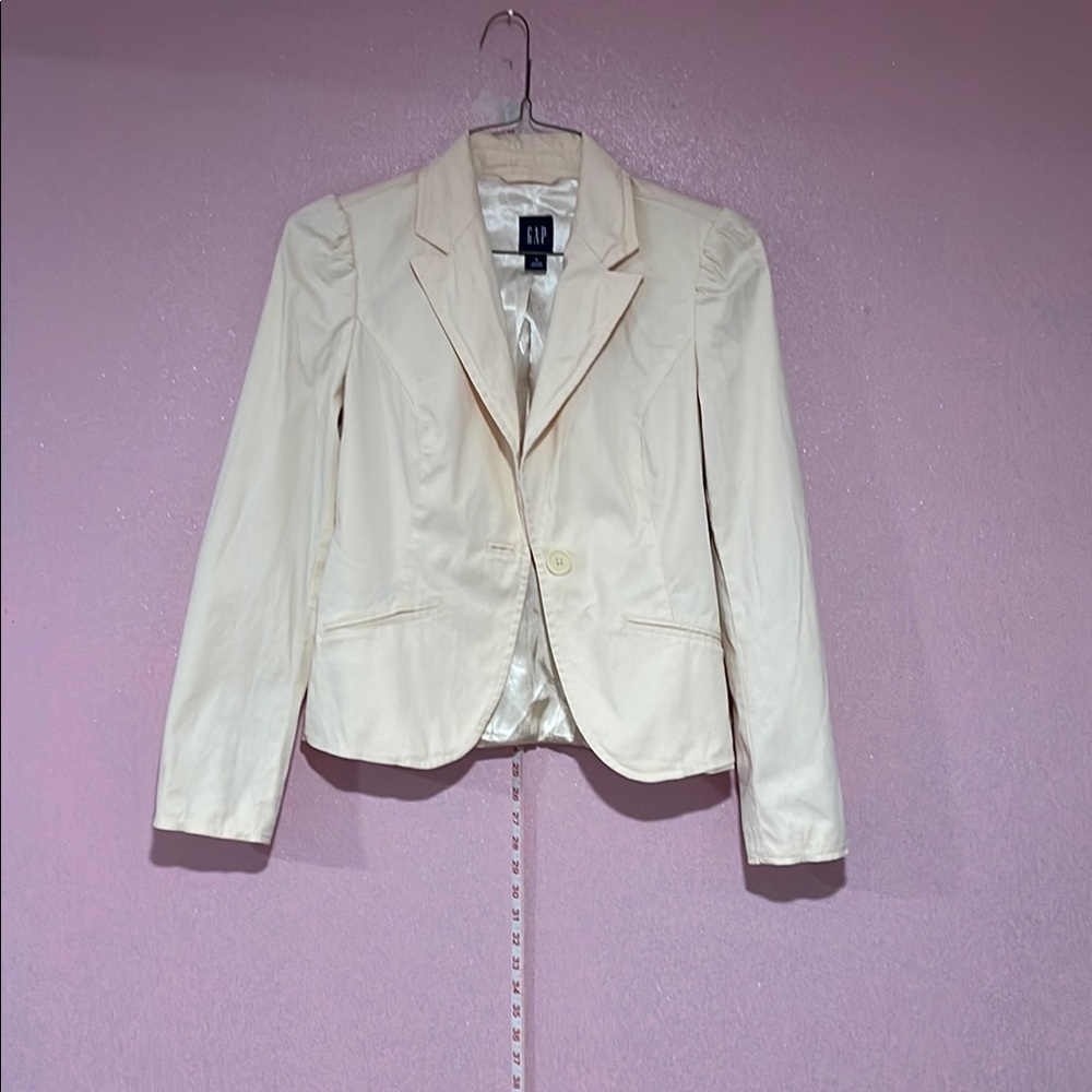 GAP Tailored Blazer with Notched Lapels